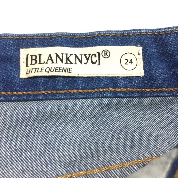 NWT FP Chain Toker Embroidered Jean Short - Picture 4 of 6